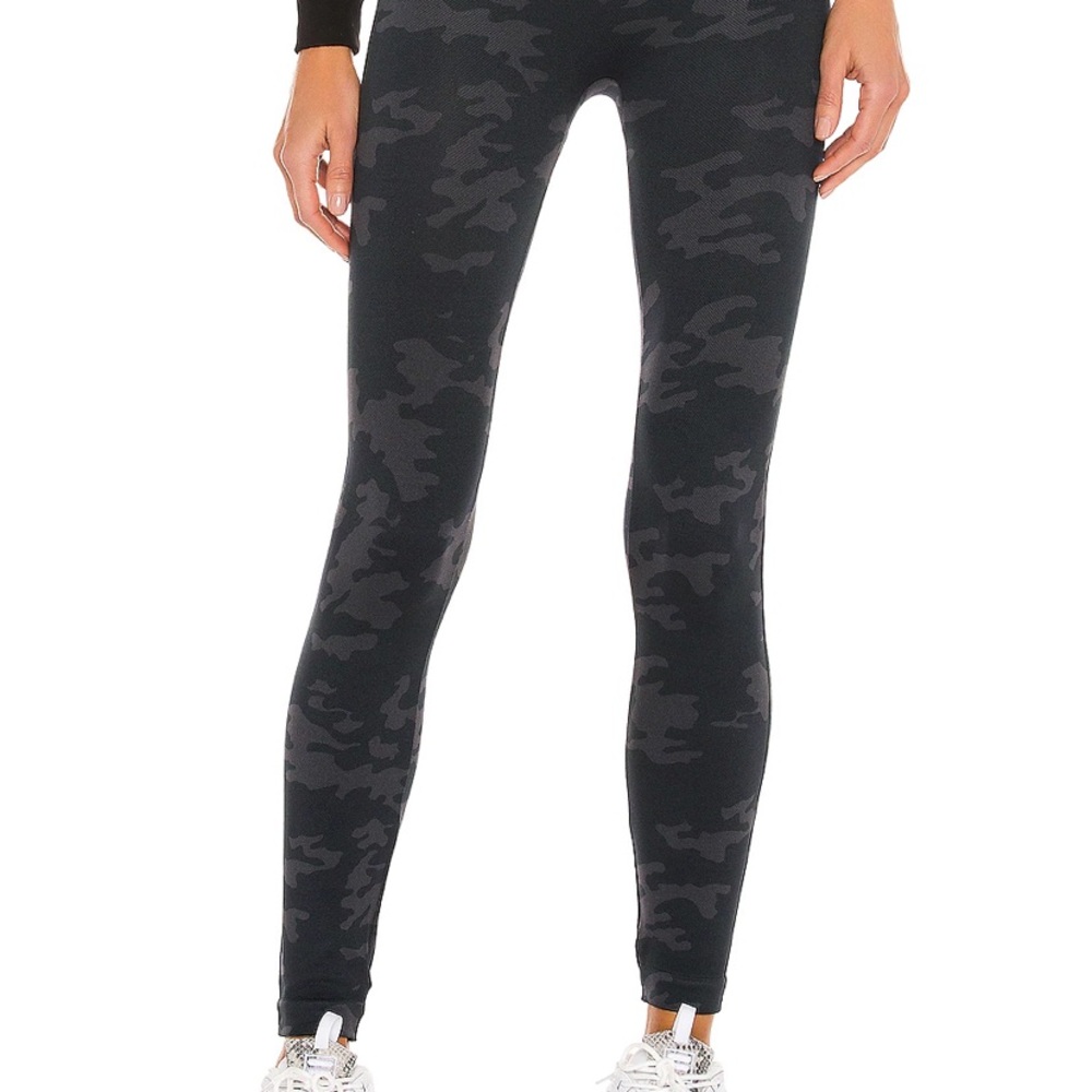 Spanx “Look At Me Now” Leggings in Black Camo